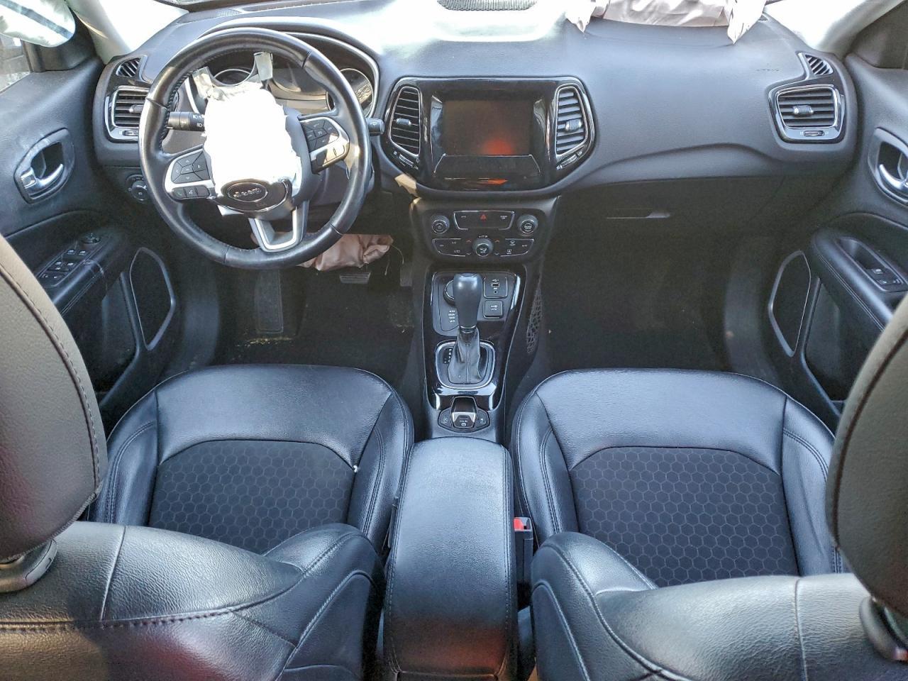 2021 JEEP Compass
