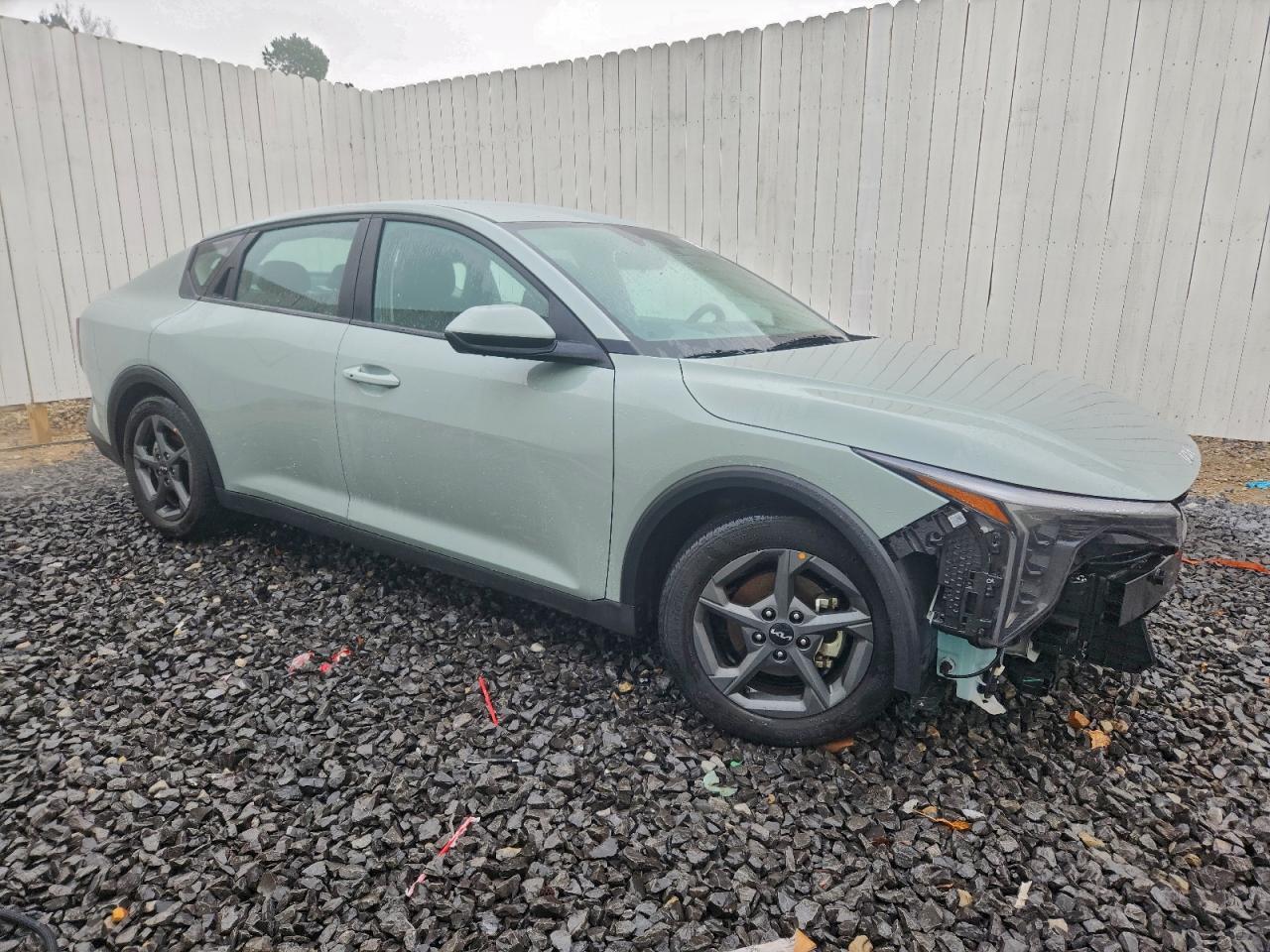 2025 KIA K4
