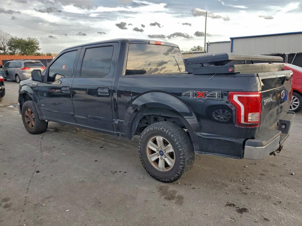 2017 FORD F-150
