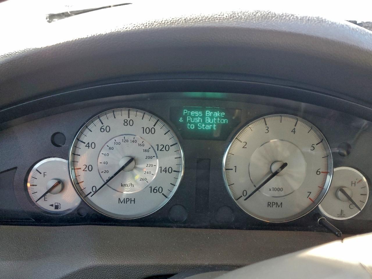 2010 CHRYSLER 300