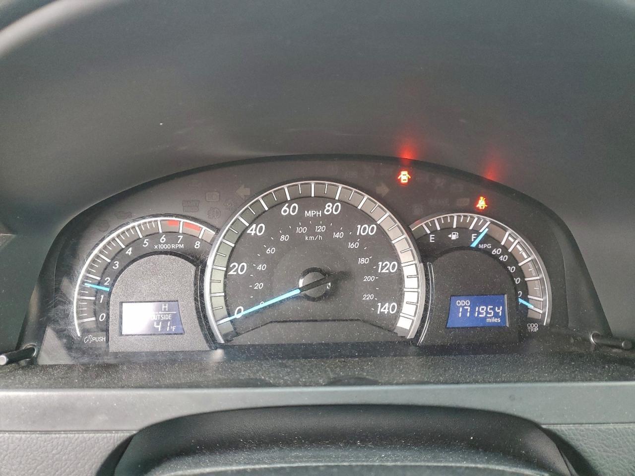 2012 TOYOTA CAMRY