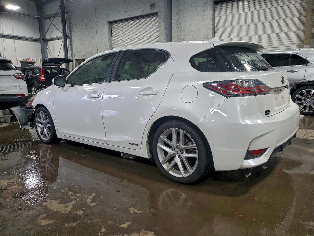 2014 LEXUS CT 200