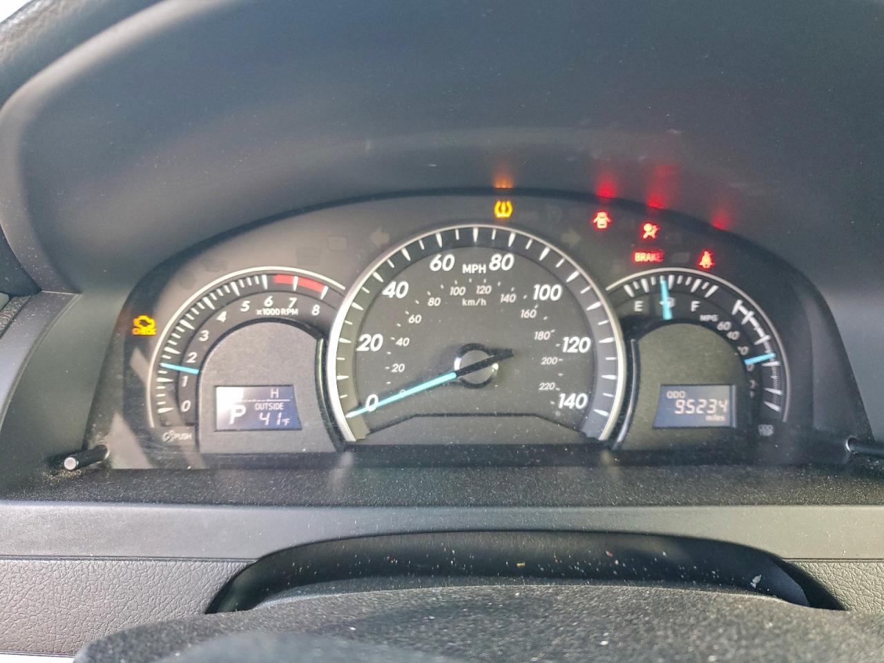 2012 TOYOTA CAMRY