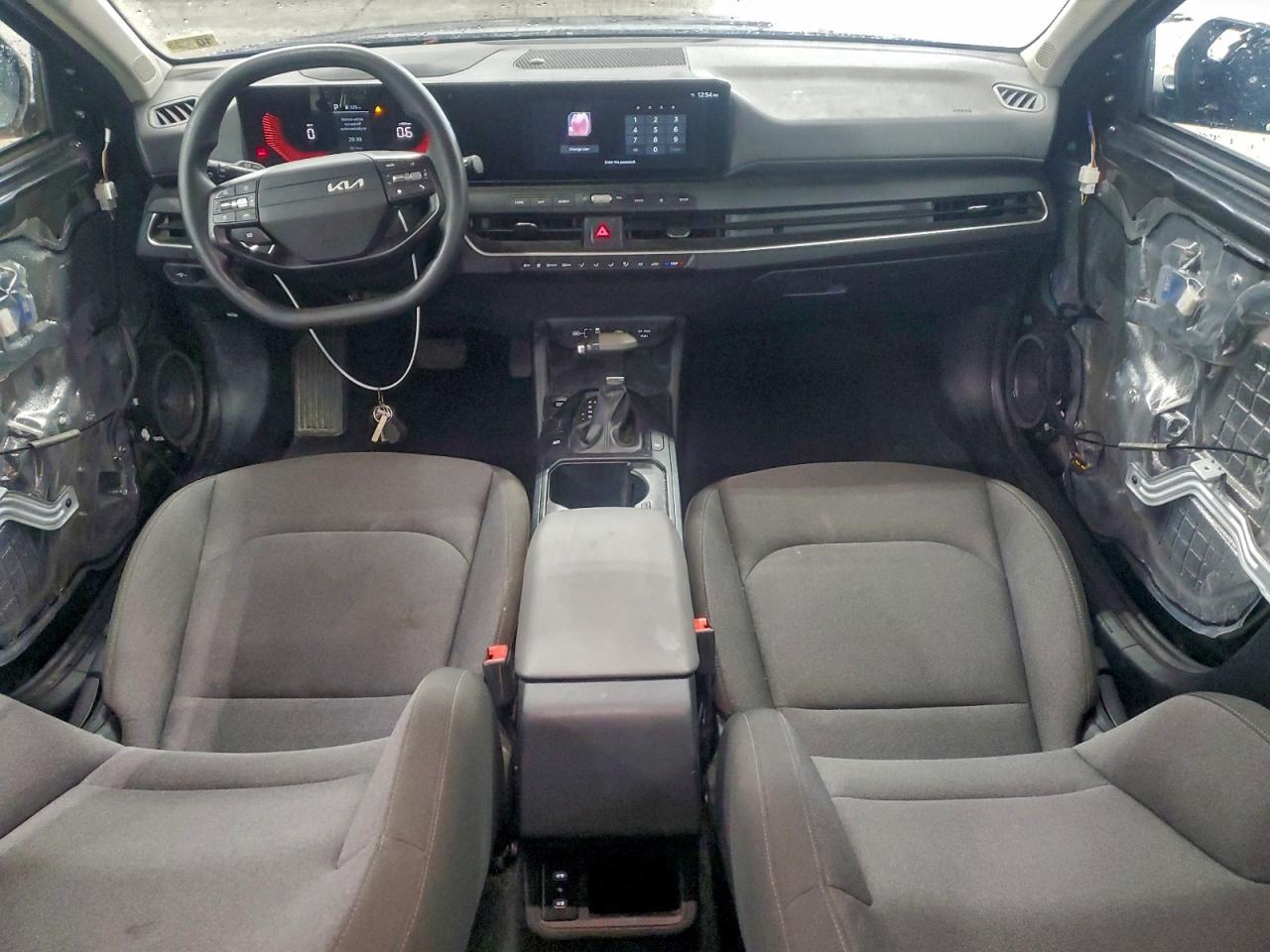 2025 KIA K4