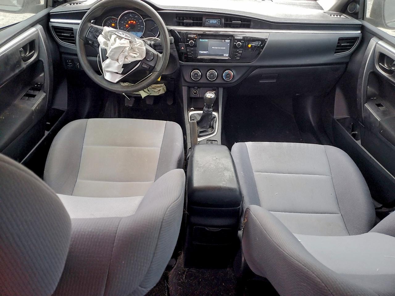 2016 TOYOTA COROLLA