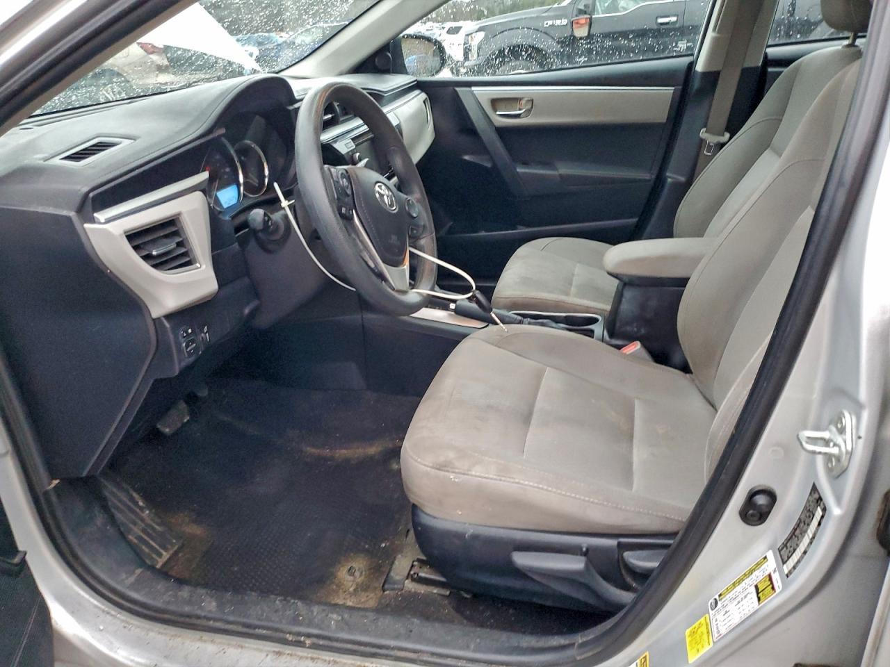 2016 TOYOTA COROLLA