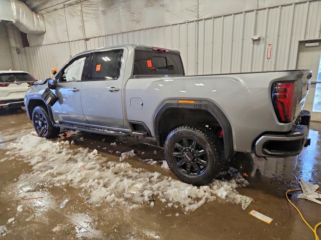 2024 GMC Sierra