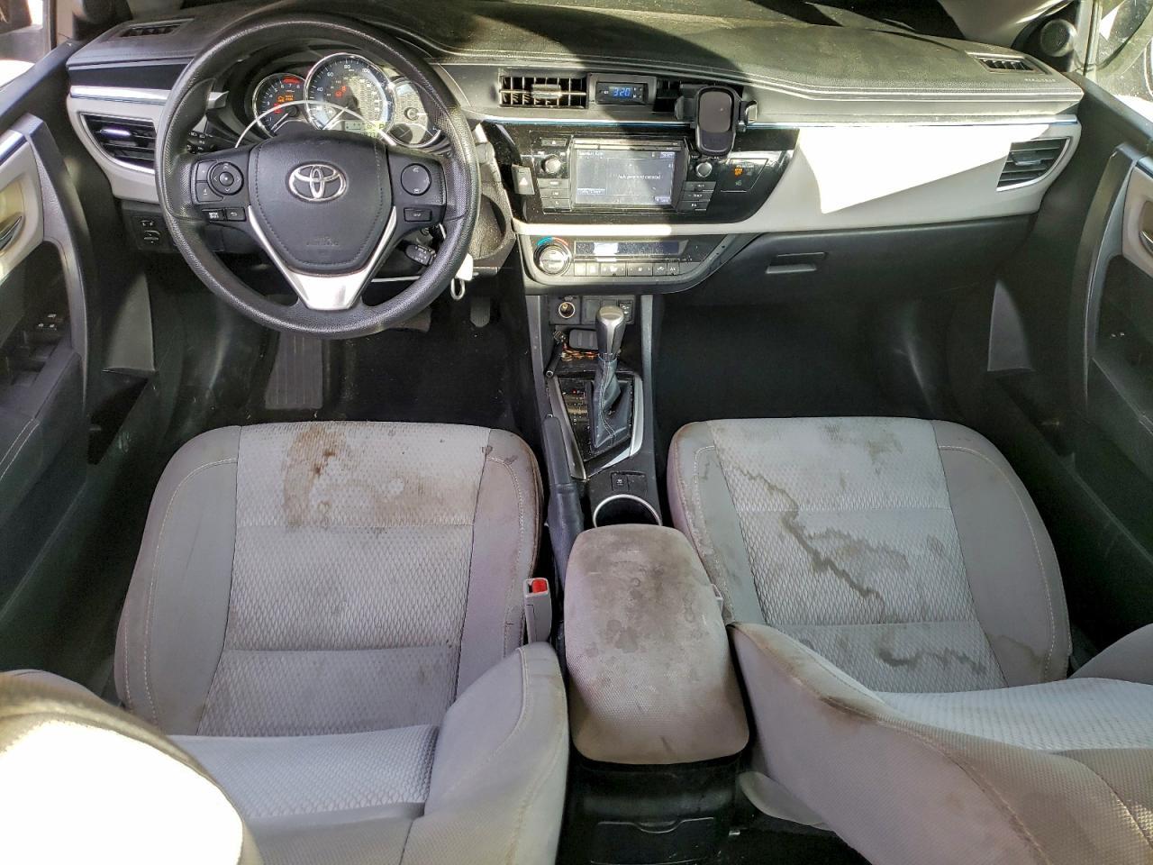 2016 TOYOTA COROLLA