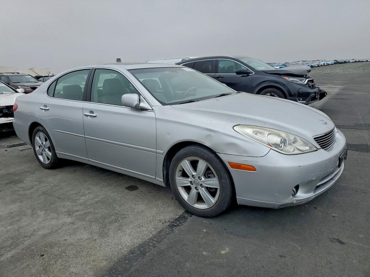 2005 LEXUS ES 330