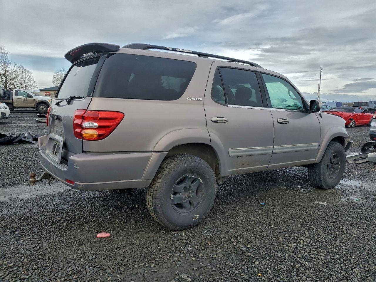 2001 TOYOTA Sequoia