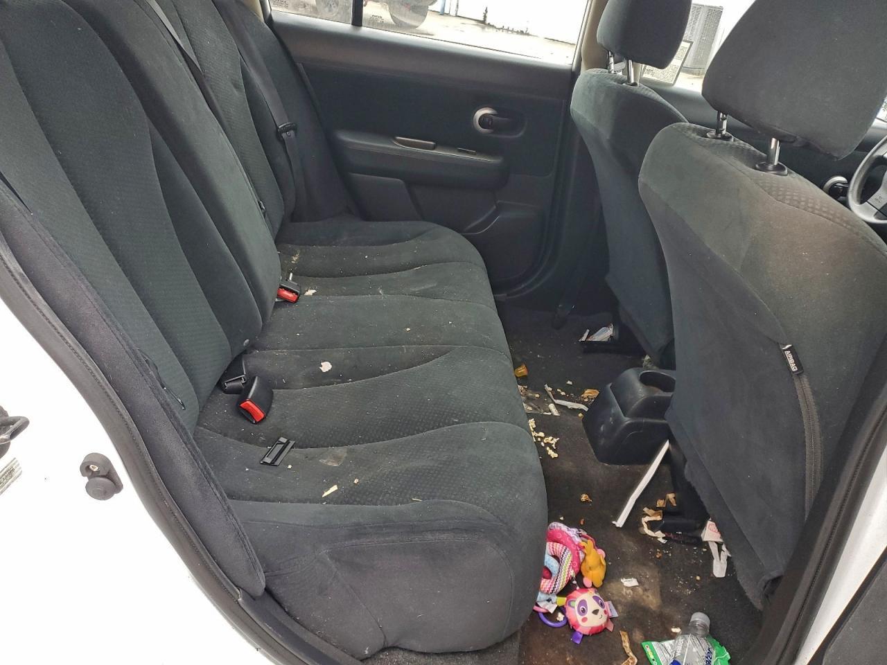 2012 NISSAN VERSA