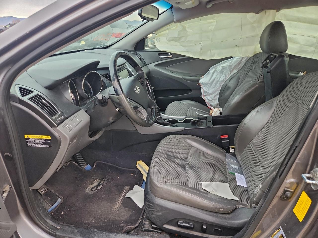2012 HYUNDAI SONATA