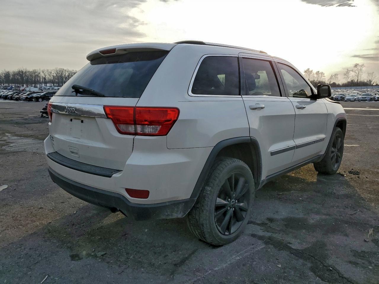 2012 JEEP Grand Cherokee