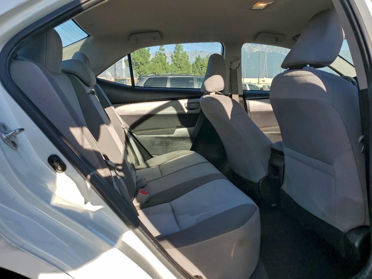 2018 TOYOTA COROLLA