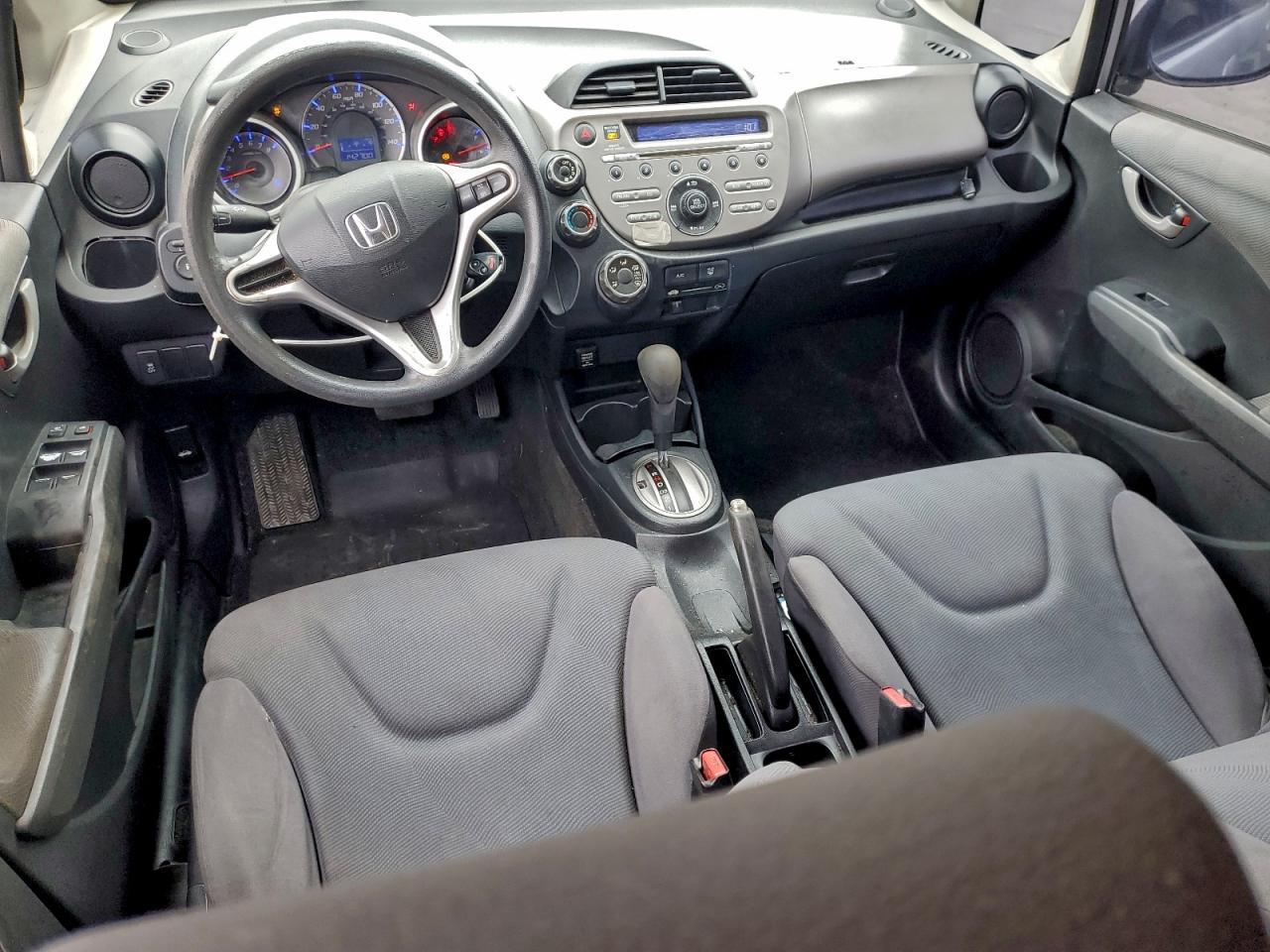 2013 HONDA FIT
