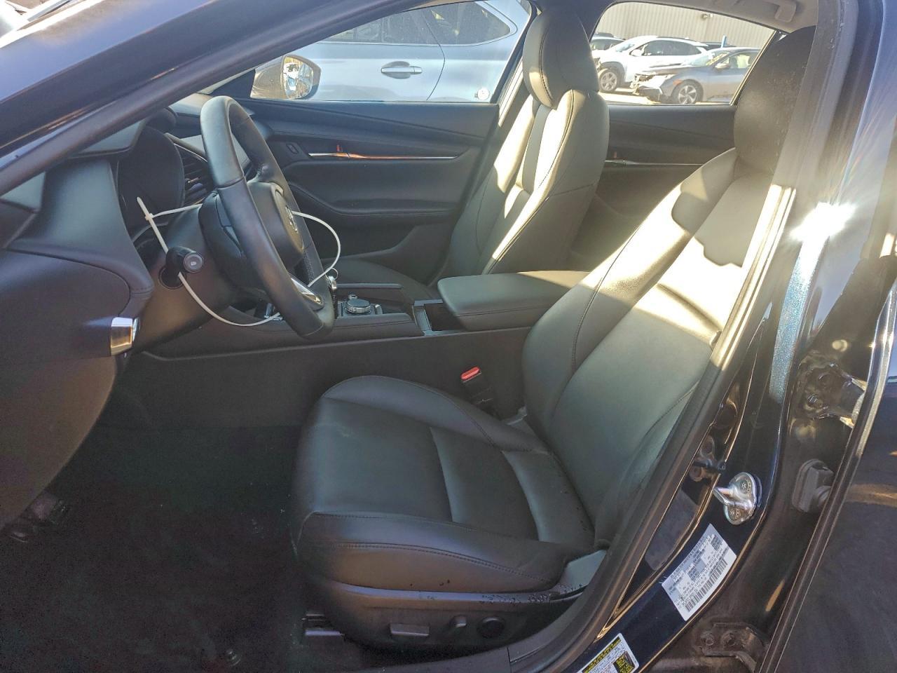 2021 MAZDA 3