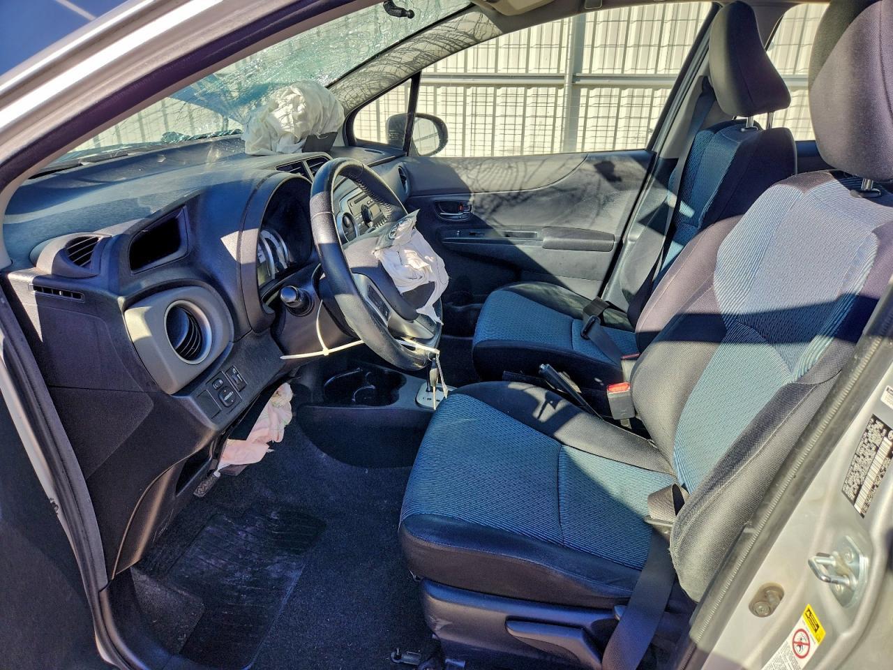 2012 TOYOTA YARIS