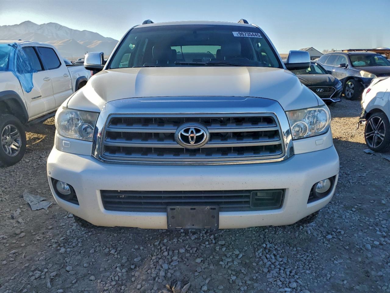 2008 TOYOTA Sequoia
