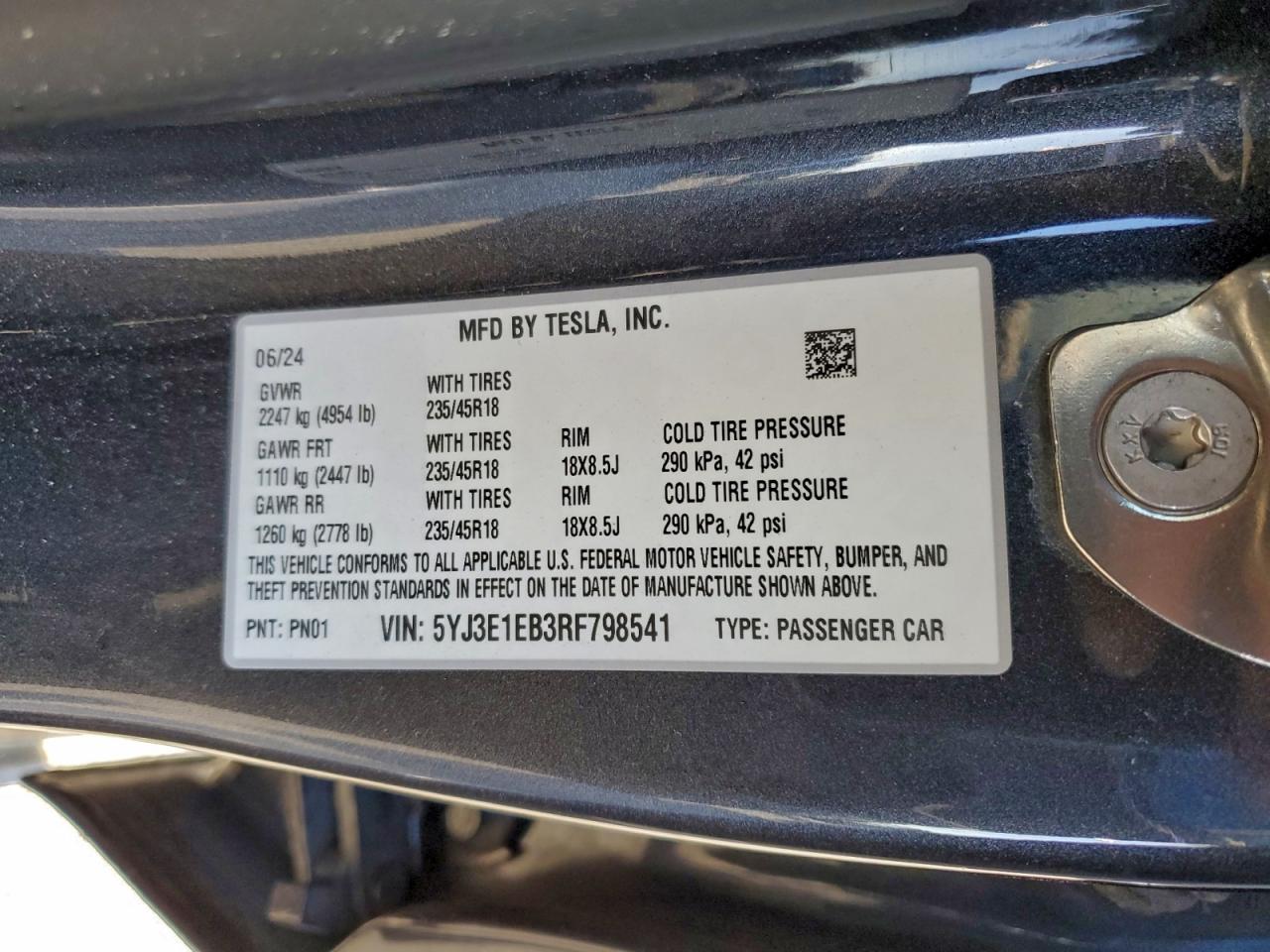 2024 TESLA MODEL 3