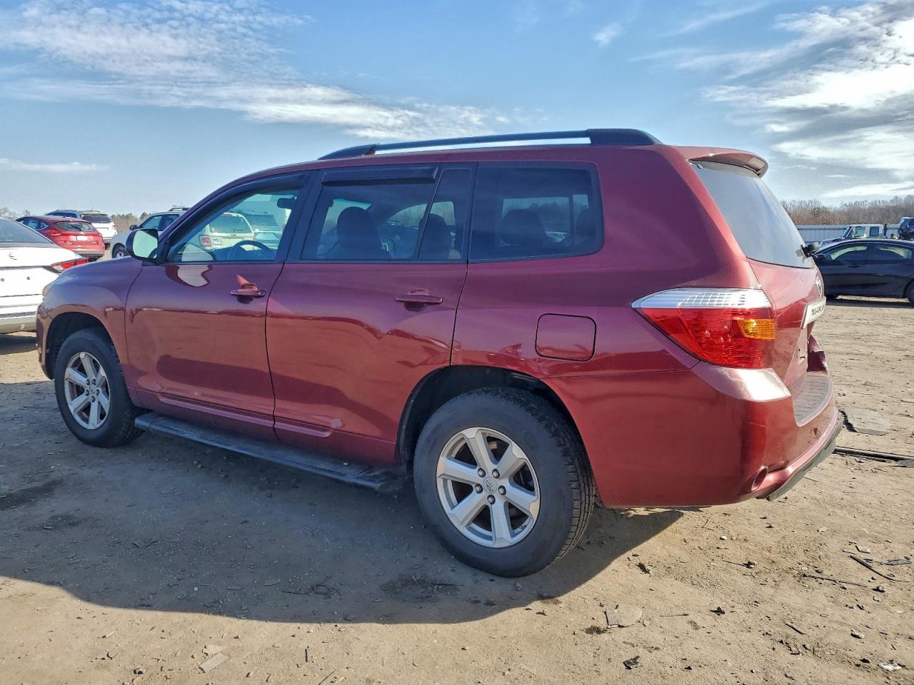 2010 TOYOTA HIGHLANDER