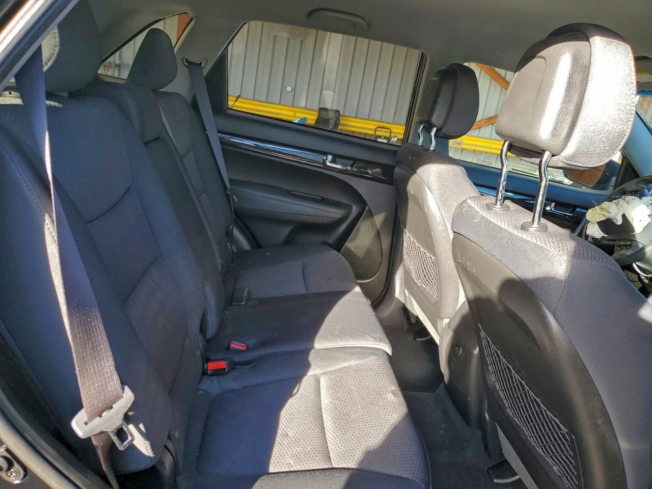 2011 KIA SORENTO