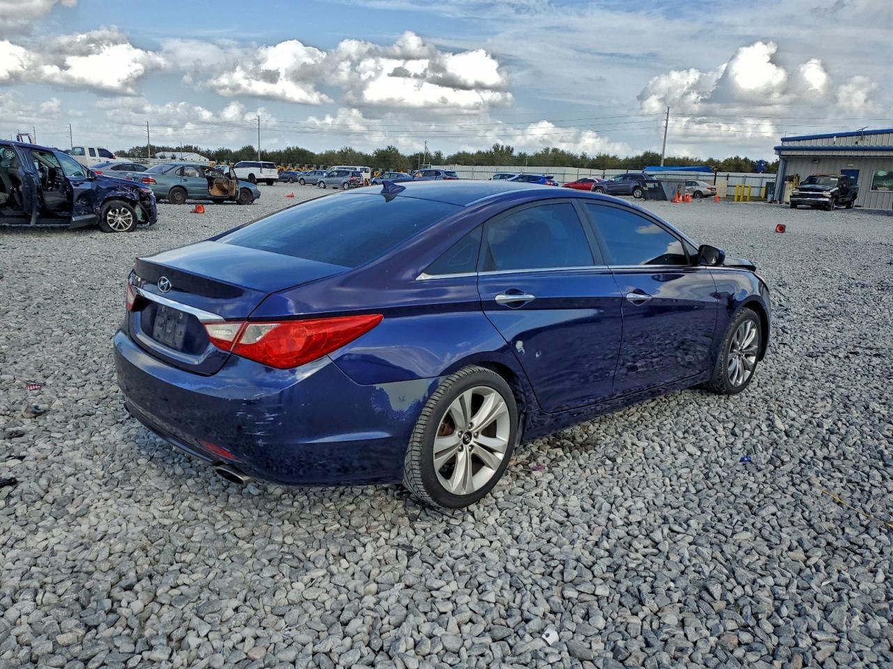 2012 HYUNDAI SONATA