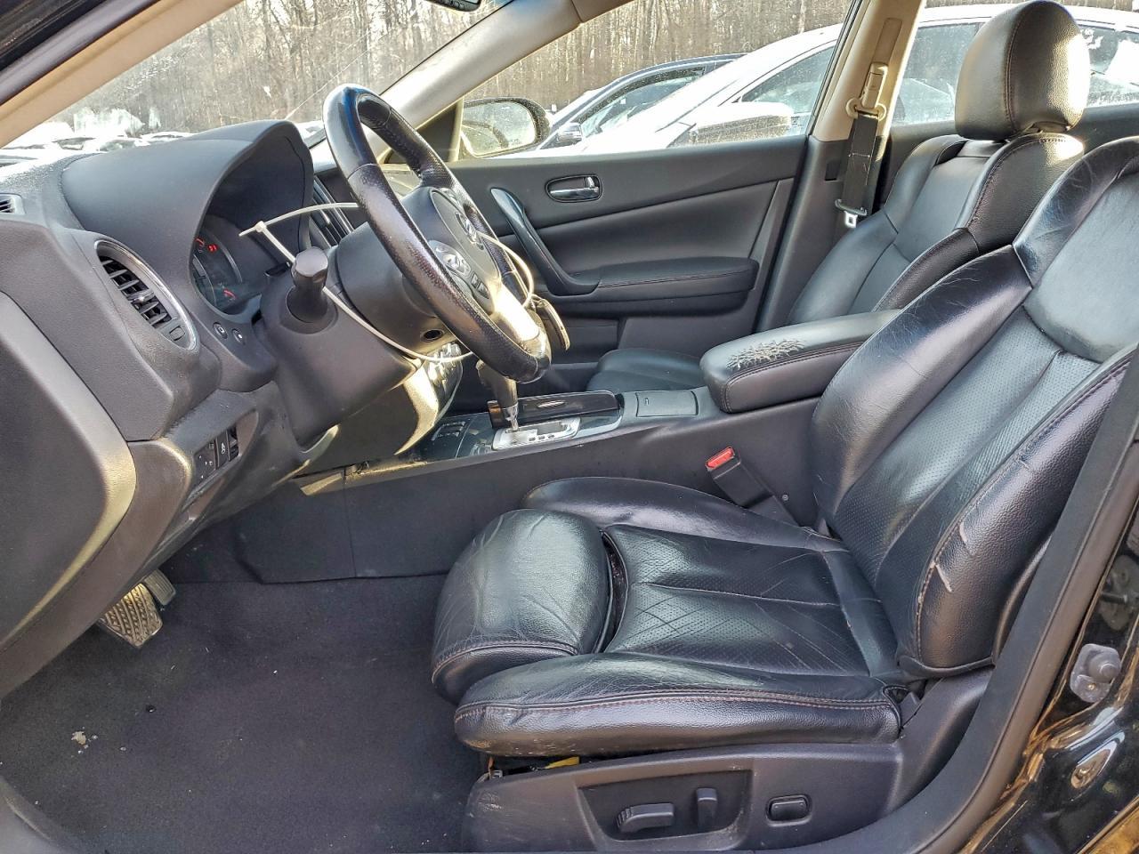 2012 NISSAN Maxima