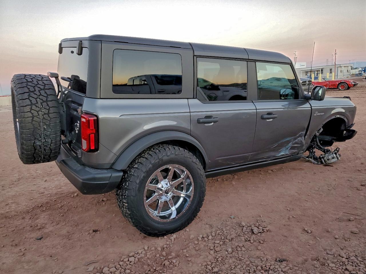 2023 FORD Bronco