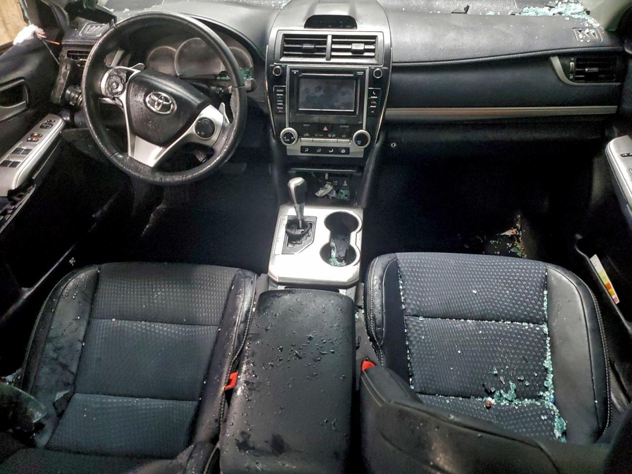 2014 TOYOTA CAMRY