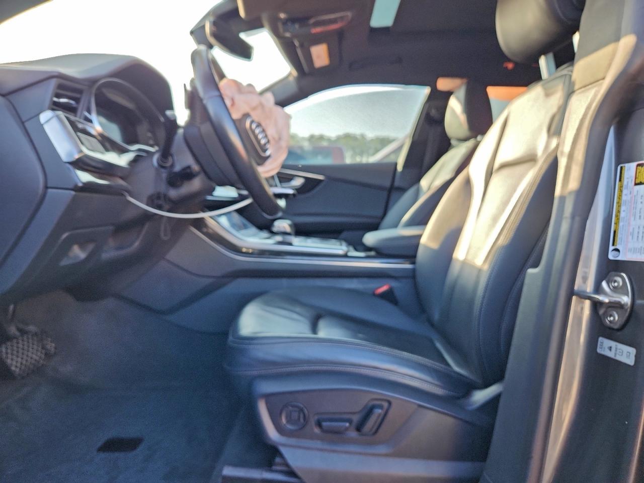 2019 AUDI Q8