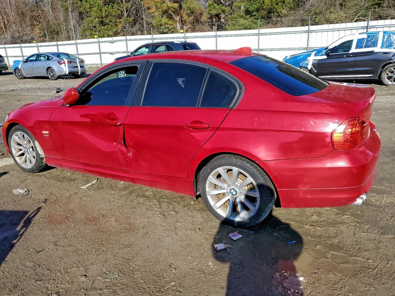 2011 BMW 3 SERIES