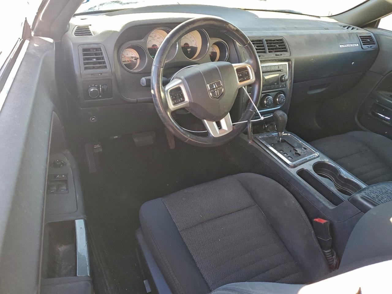 2014 DODGE Challenger