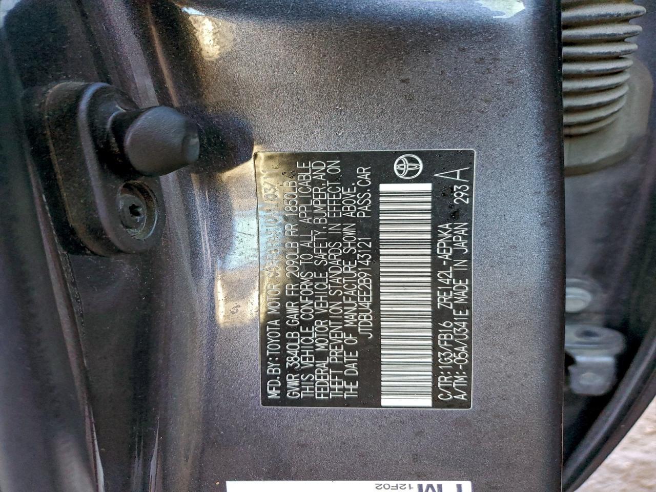 2011 TOYOTA COROLLA