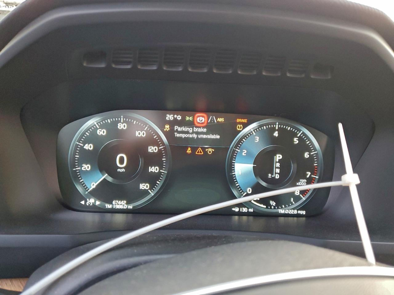 2022 VOLVO XC90