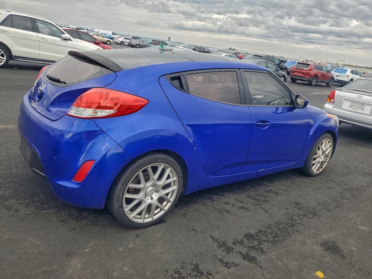 2012 HYUNDAI VELOSTER