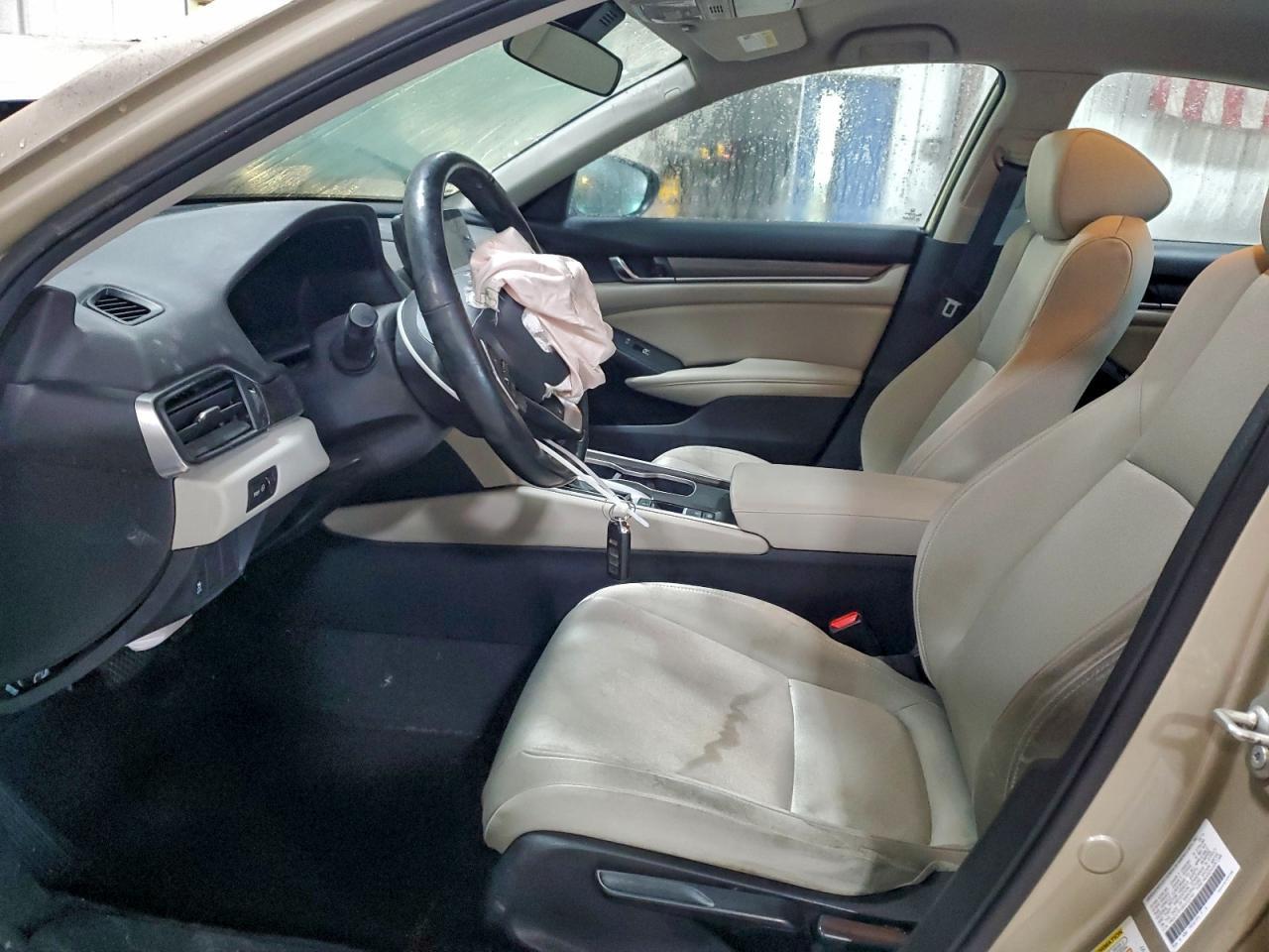 2019 HONDA ACCORD