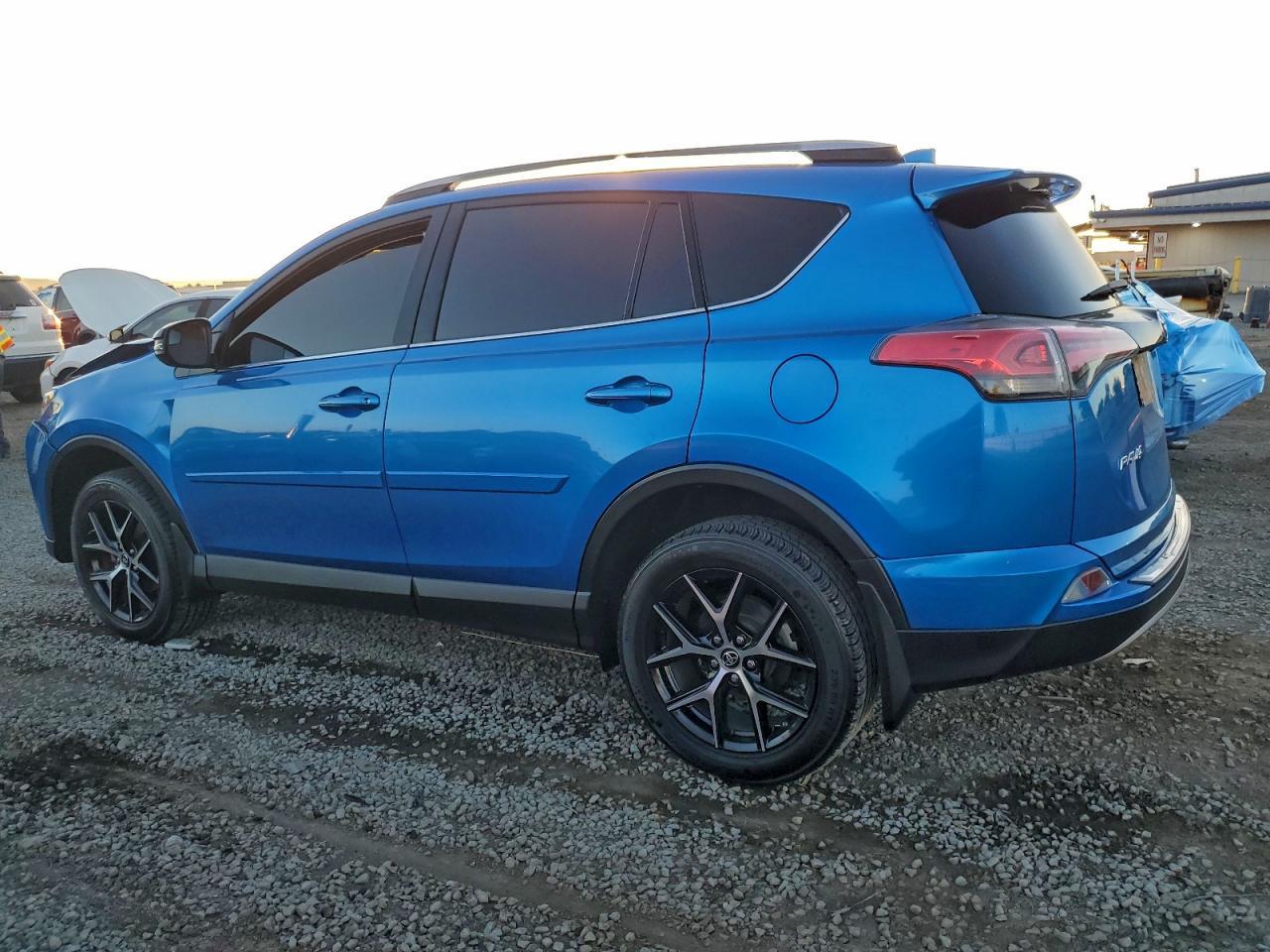 2017 TOYOTA RAV4