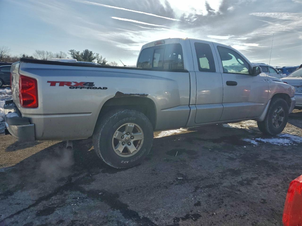 2006 DODGE Dakota