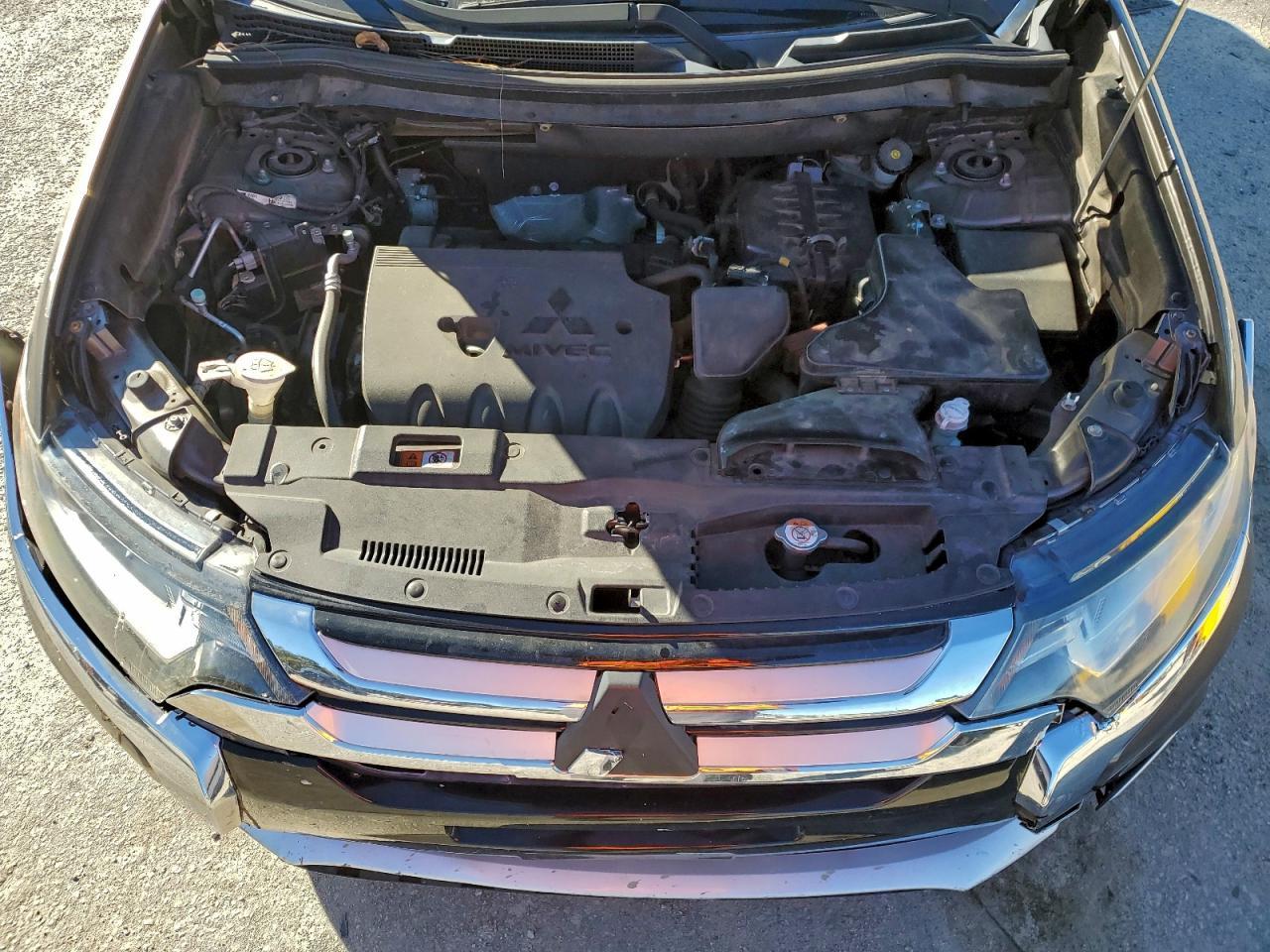 2016 MITSUBISHI outlander