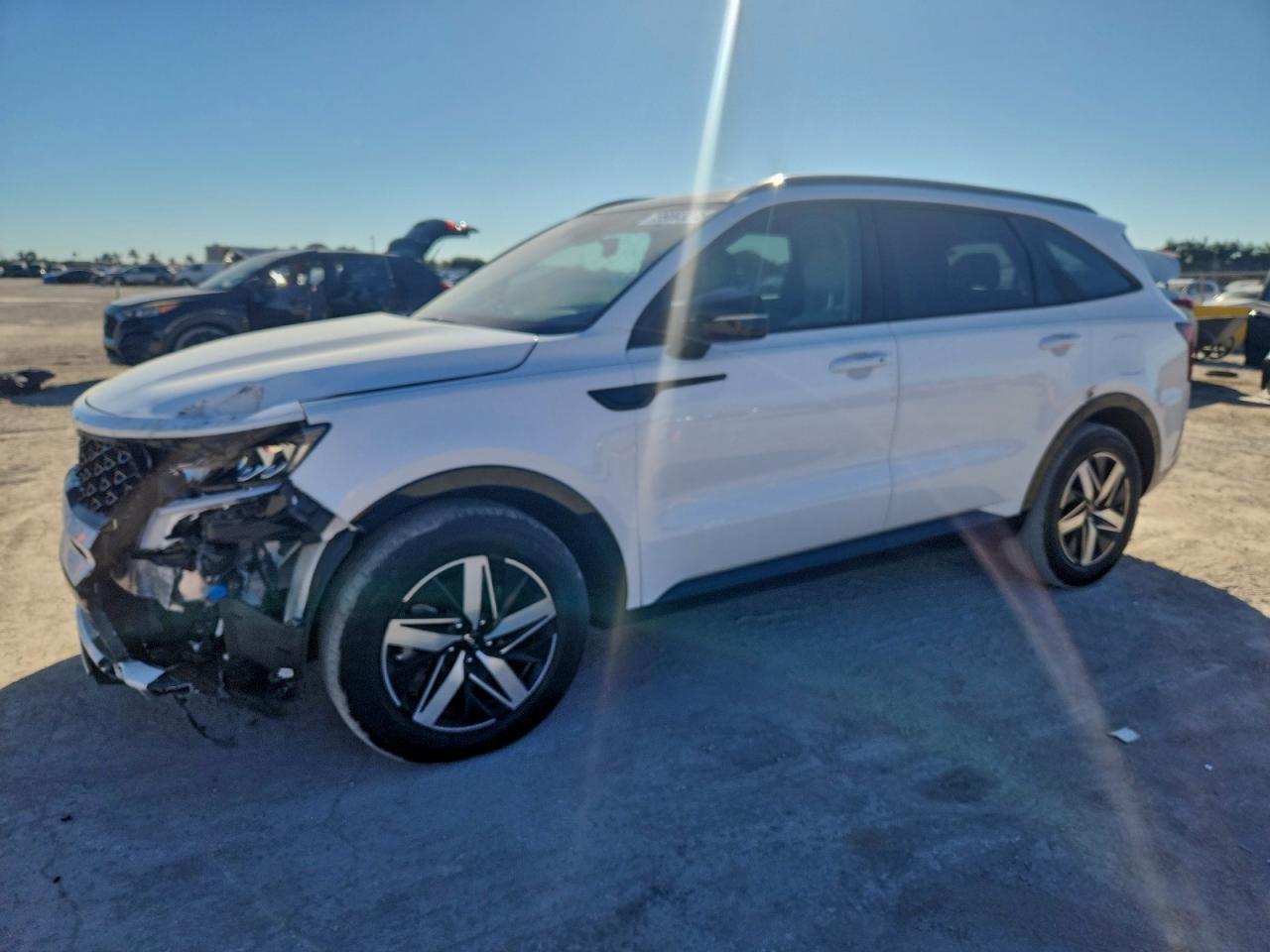 2023 KIA SORENTO