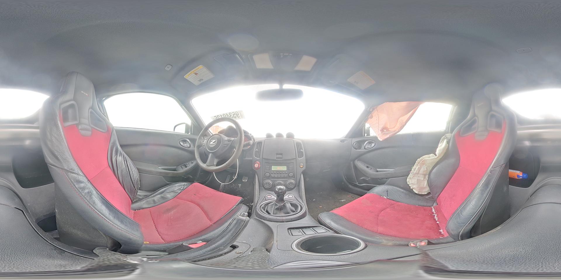 2016 NISSAN 370Z