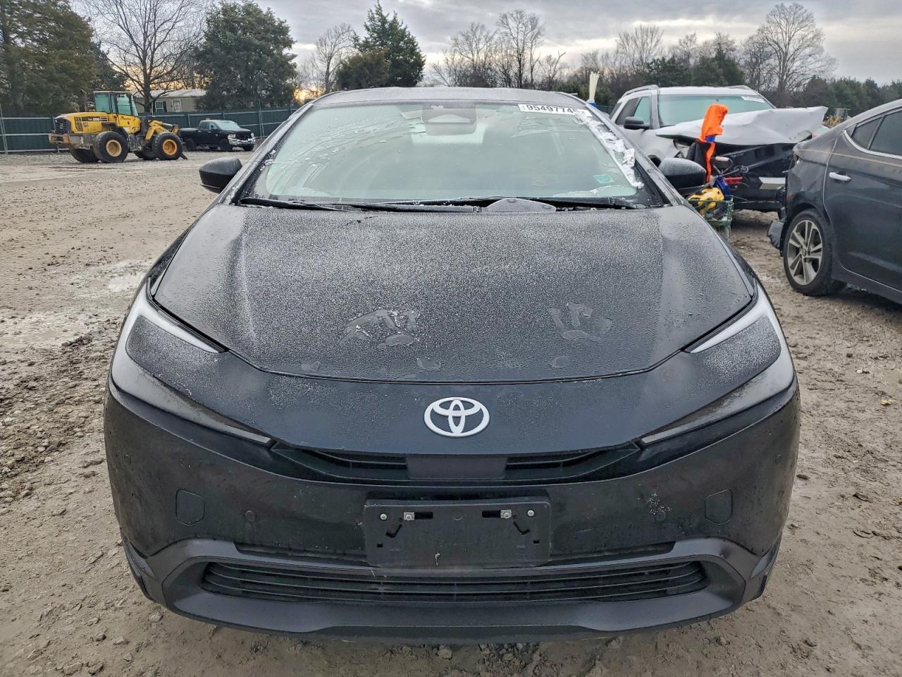 2024 TOYOTA PRIUS