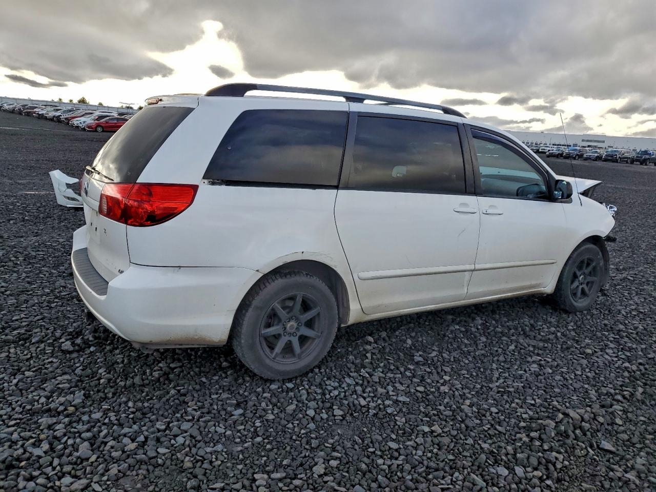 2008 TOYOTA SIENNA