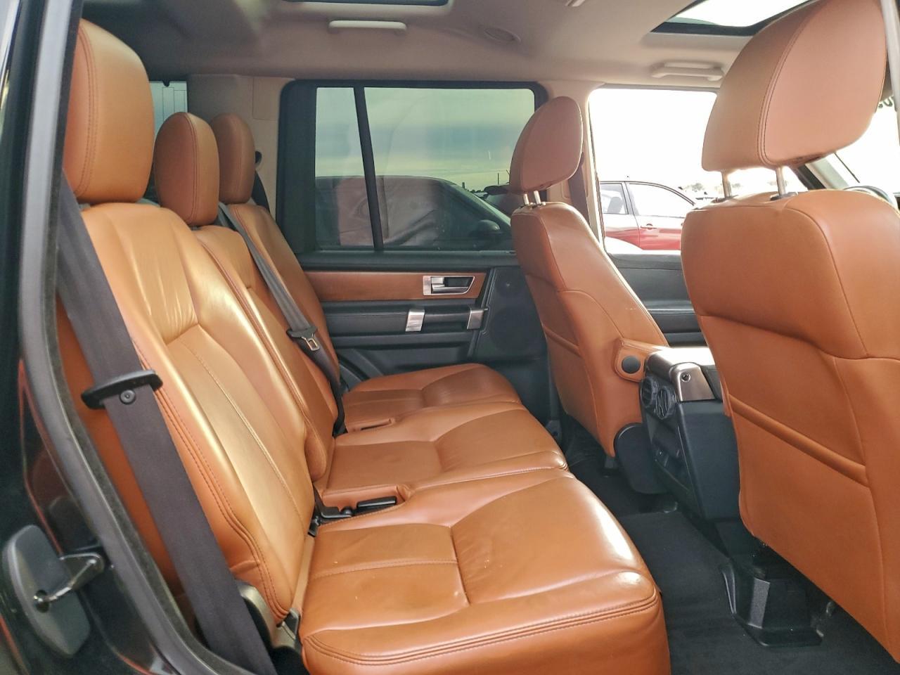 2016 LAND ROVER LR4