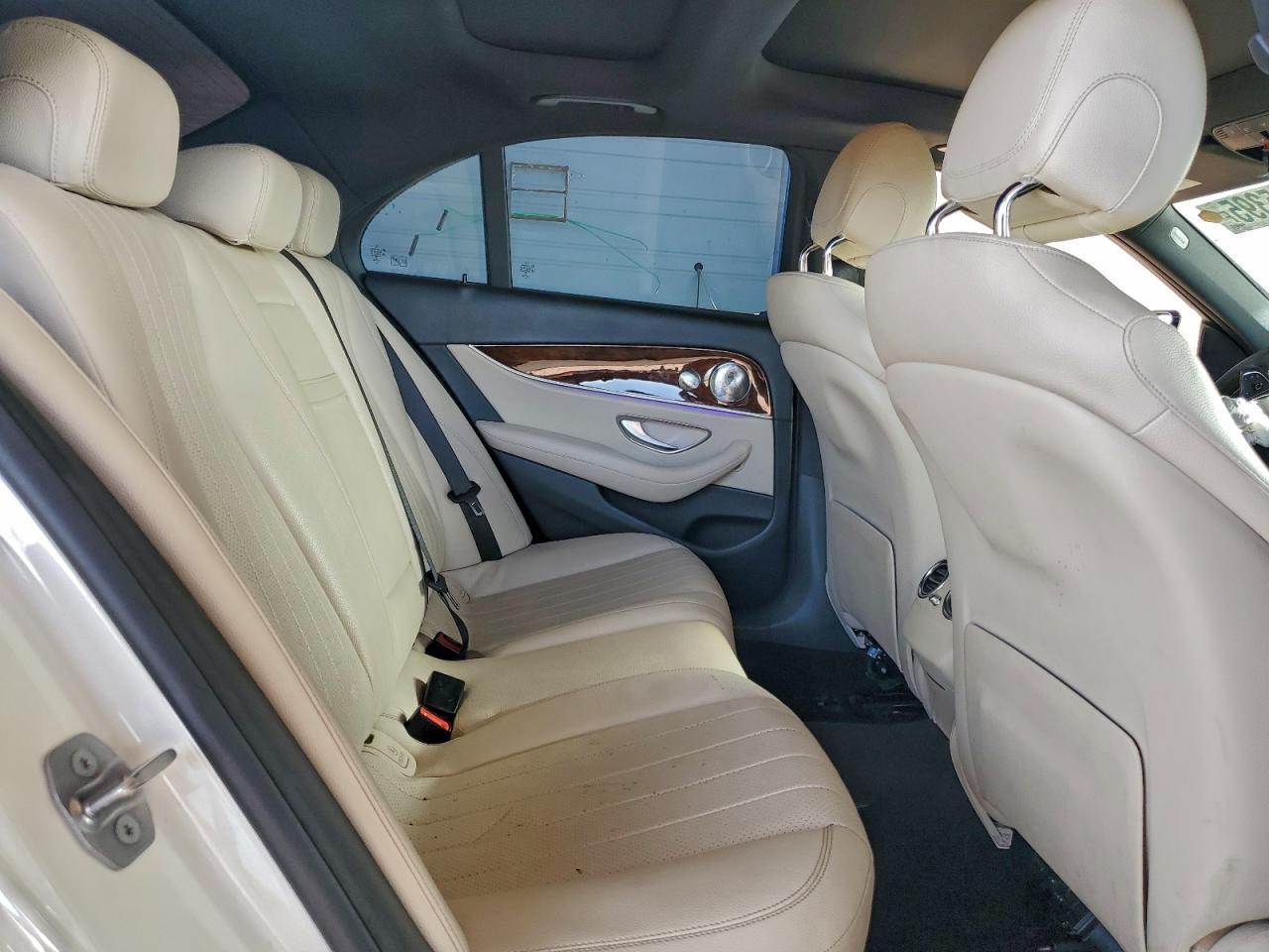 2017 MERCEDES-BENZ E-Class