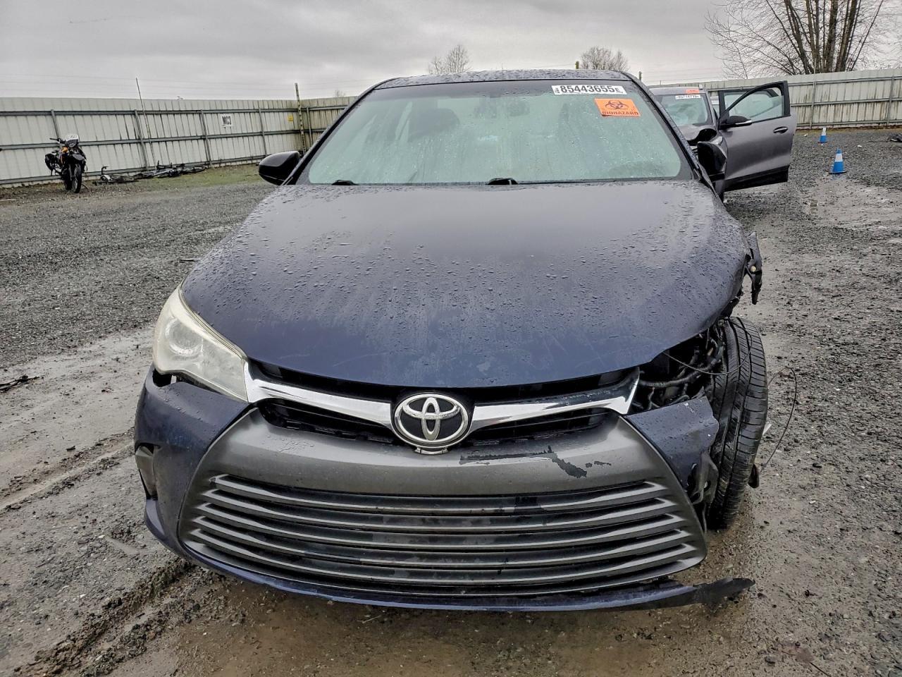 2015 TOYOTA CAMRY