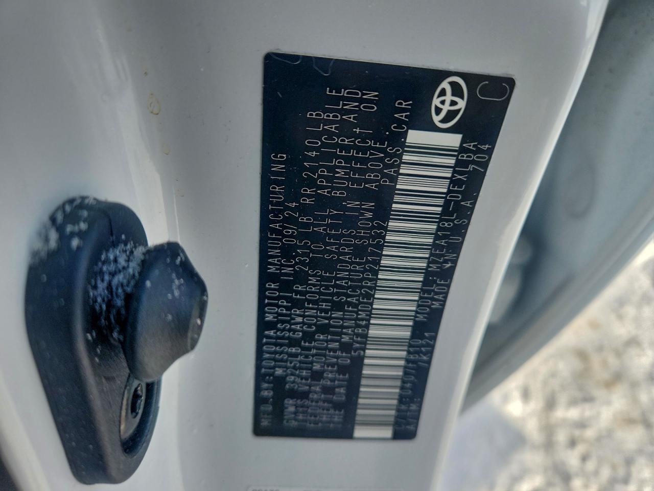 2024 TOYOTA COROLLA