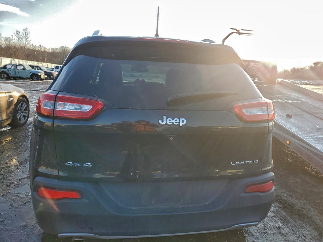 2016 JEEP CHEROKEE