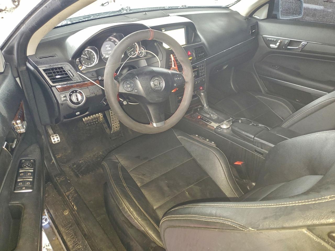 2011 MERCEDES-BENZ E-Class