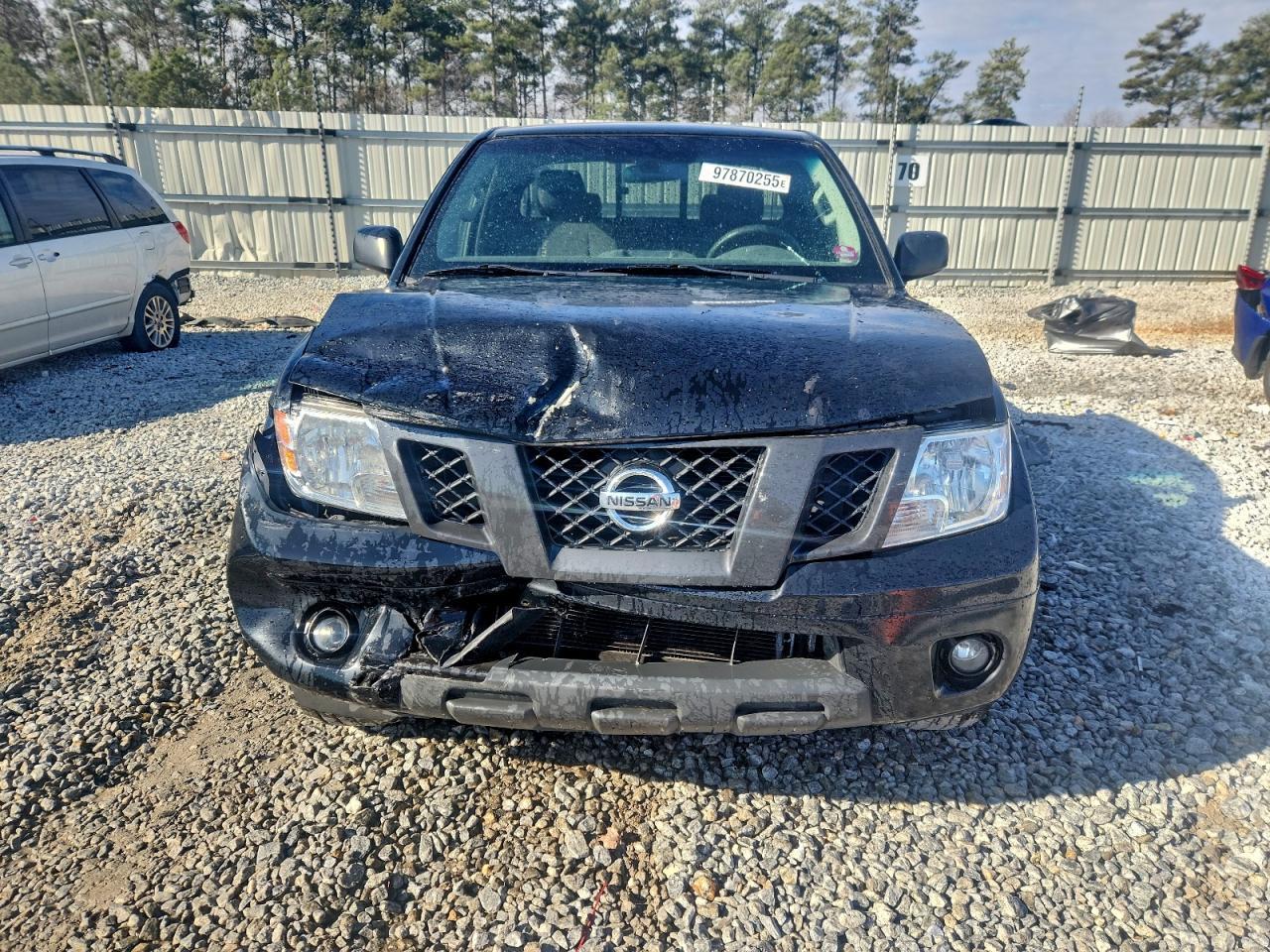 2012 NISSAN Frontier